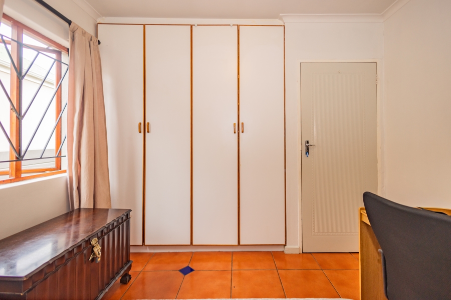 3 Bedroom Property for Sale in The Crest Western Cape